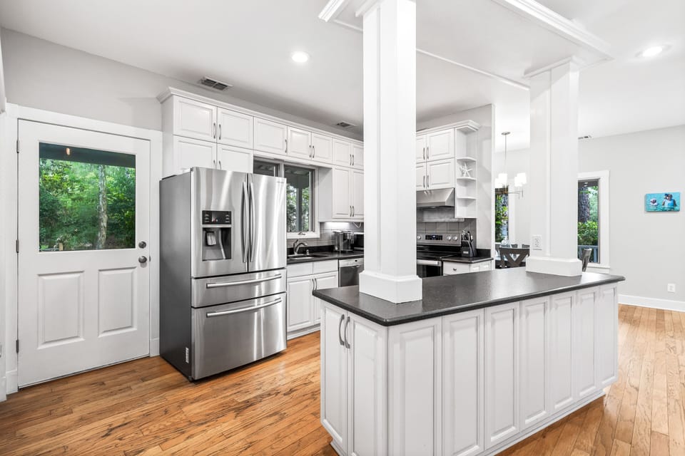 KITCHEN - MAIN HOME