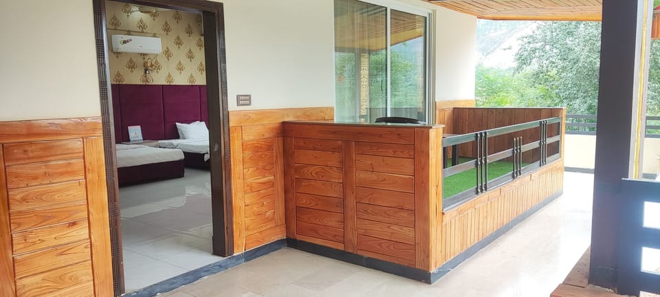 Executive Room, Multiple Beds, Smoking, Garden View | Mountain view