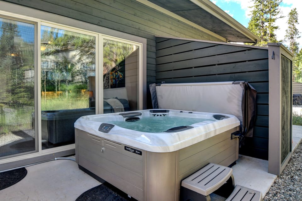 Private Hot Tub
