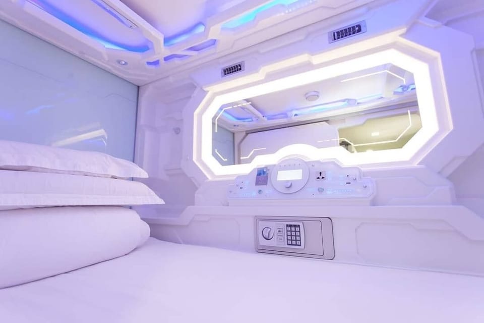 Basic Shared Dormitory | In-room safe, desk, laptop workspace, soundproofing
