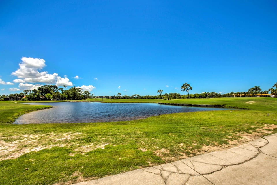 Golf Course (Walking Distance)