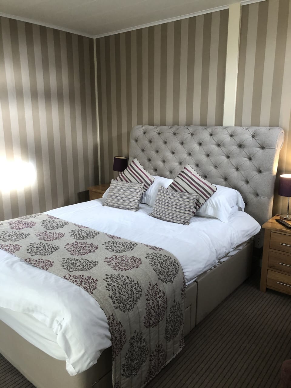 Double Room | Free WiFi, bed sheets