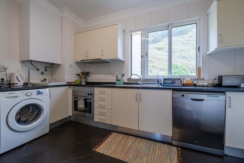Apartment | Private kitchen | Full-size fridge, microwave, oven, stovetop