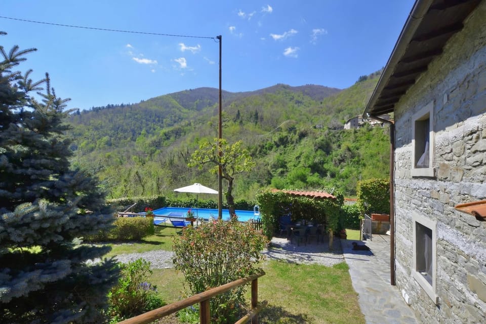 Family House, 3 Bedrooms, Balcony (Casa Le Meriche) | Garden