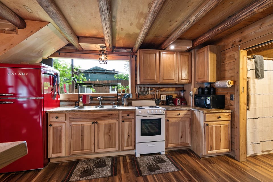 So much cabinet space!