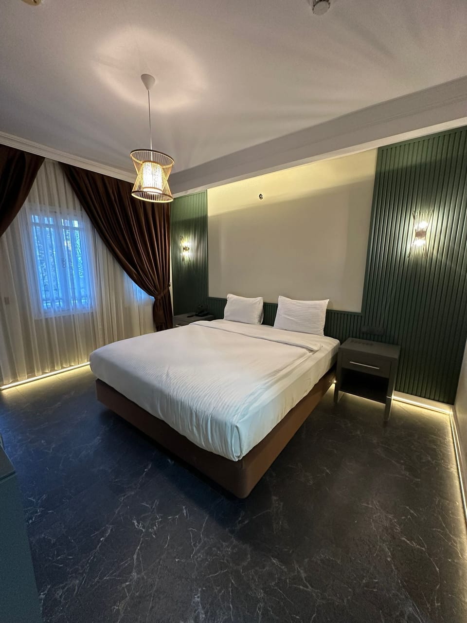 Economy Double Room | Premium bedding, minibar, in-room safe, free WiFi