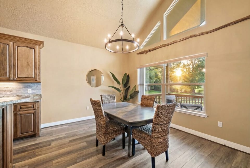 Create lasting memories around the dining table