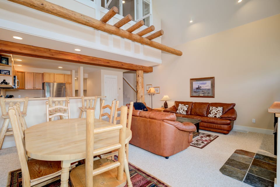 The open concept living area is great for entertaining | Main Level