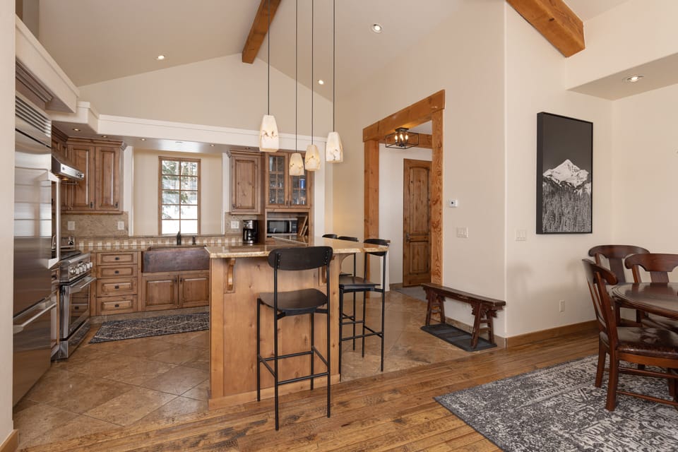 Gorgeous Kitchen | Main Level