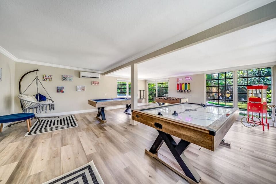Game room