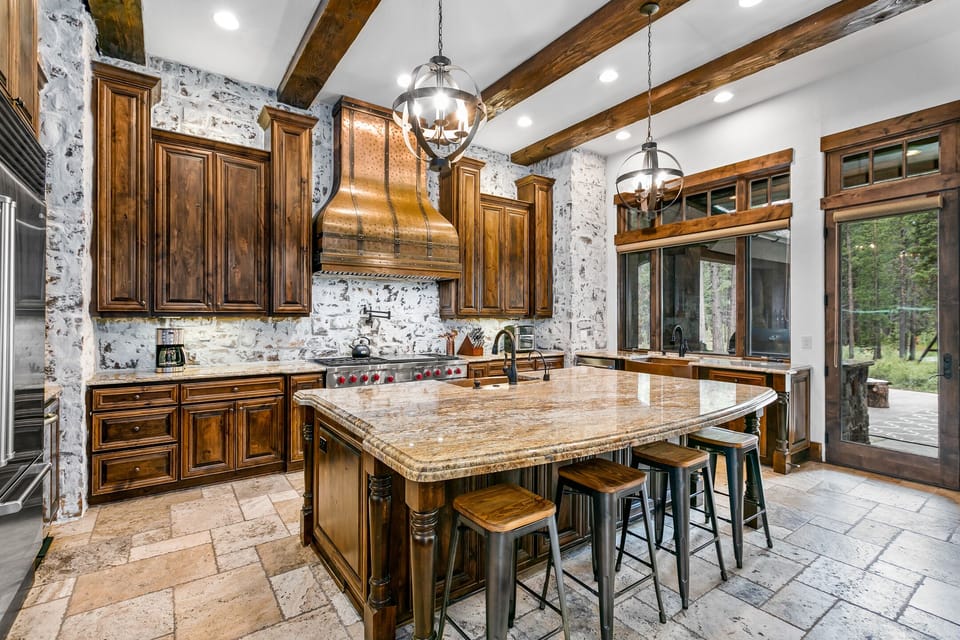 Gourmet Chef's Kitchen