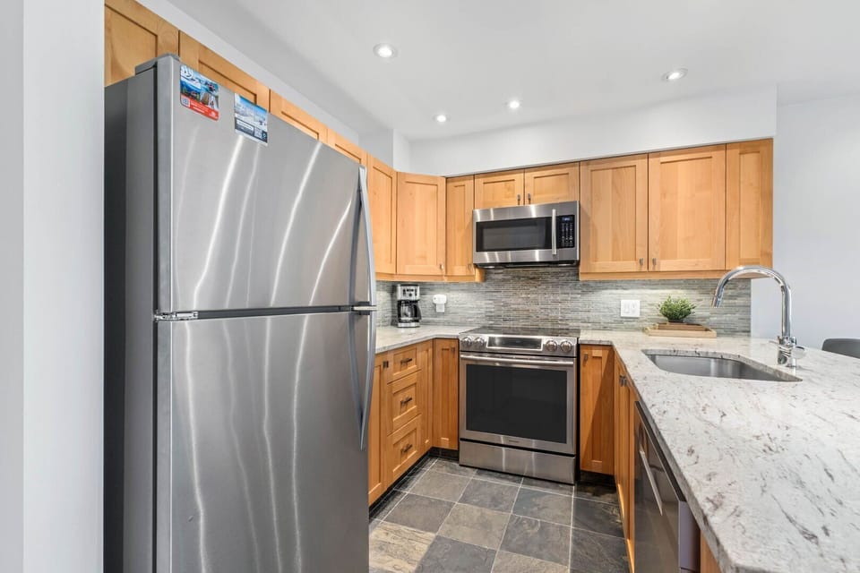 Everything you need to cook, dine, and feel at home in the mountains.
