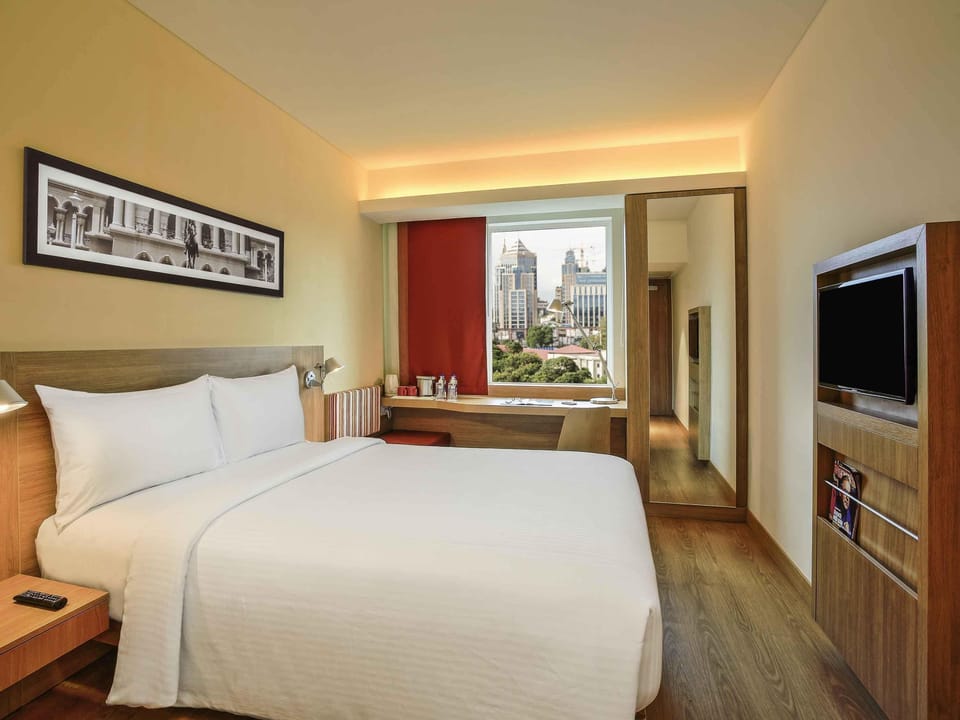 Room, 1 Queen Bed (New Beginnings) | Premium bedding, minibar, in-room safe, individually decorated
