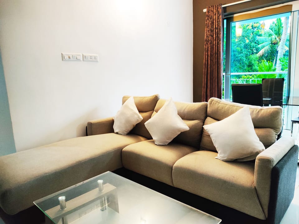 Transit Suites by GrandWest Hotel in Kochi