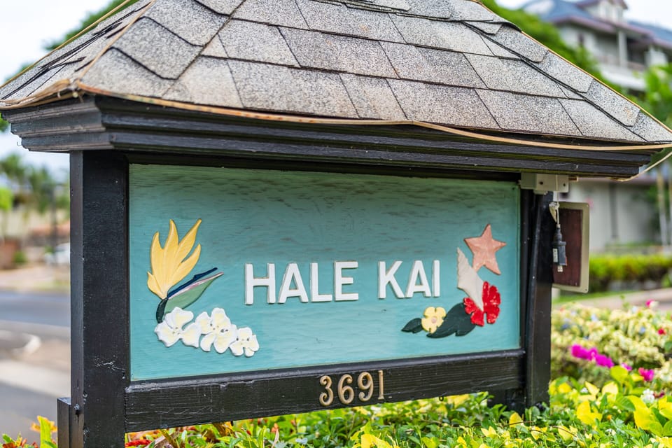 Hale Kai Resort