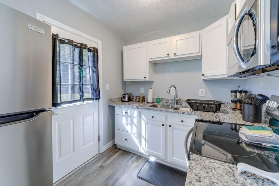 Kitchen | Keurig Coffee Maker | Spices