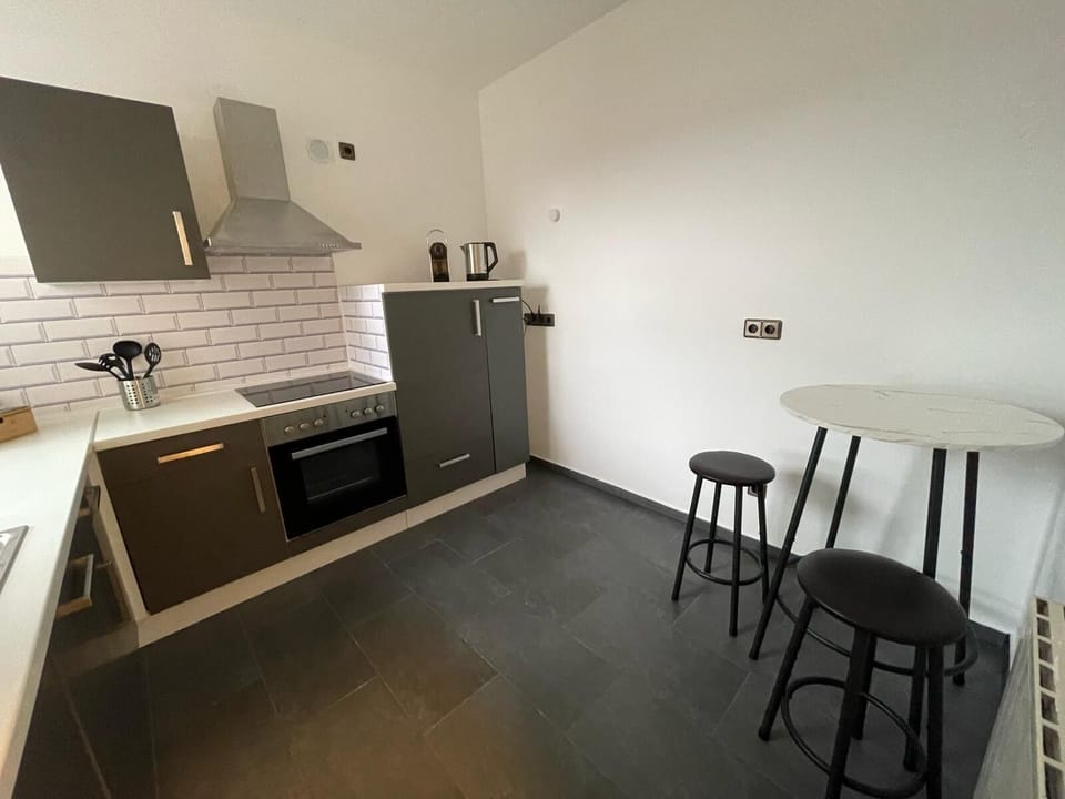 Superior Apartment, Patio | Private kitchen | Electric kettle