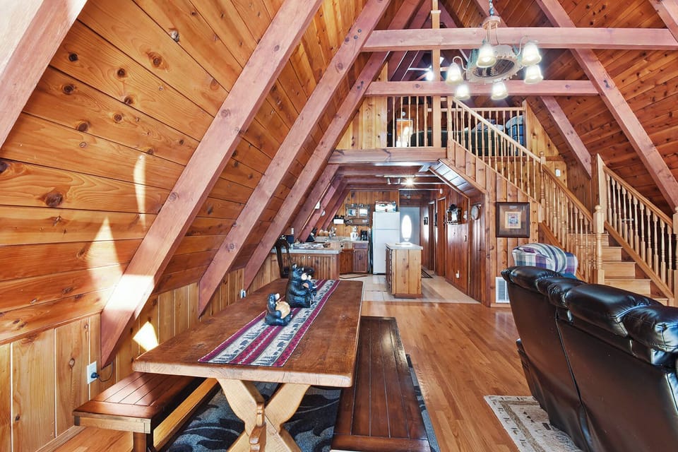 House, 2 Queen Beds, Patio, Mountain View (Tahoe Bear House) | Interior