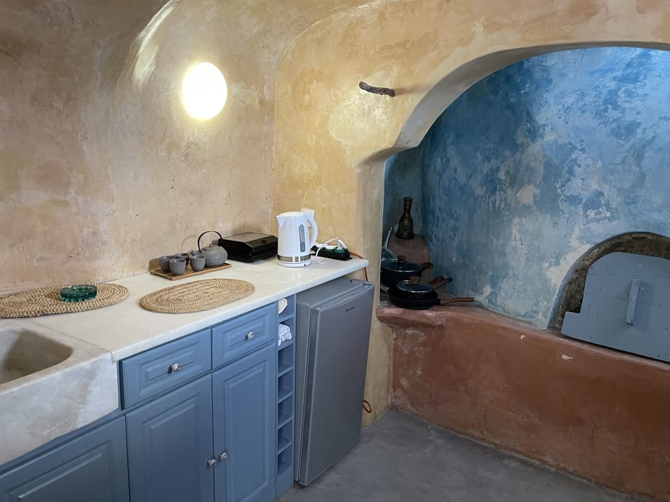 Villa | Private kitchen | Fridge, coffee/tea maker, electric kettle, cookware/dishes/utensils