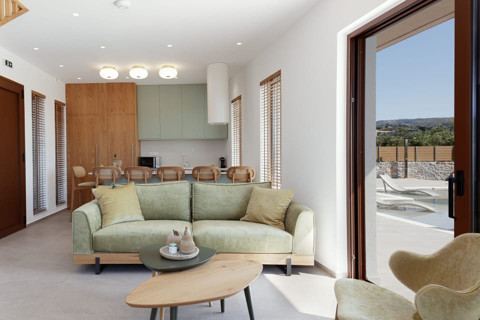 Open plan sitting room.