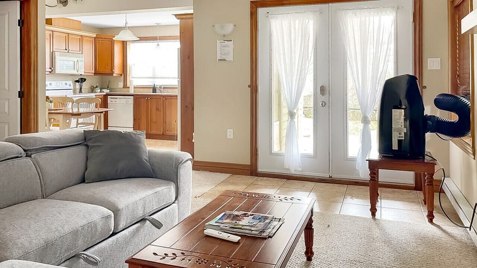 `The accommodation was exactly as described, clean, spacious, quiet, and hosts were quick to respond when we had questions. We would stay here again.`