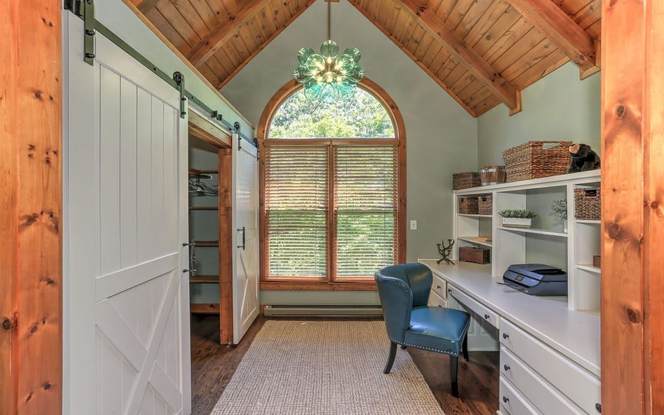 Beautiful Office Space in the Master Bedroom