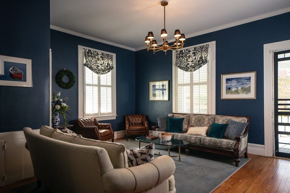 Captains front lobby space