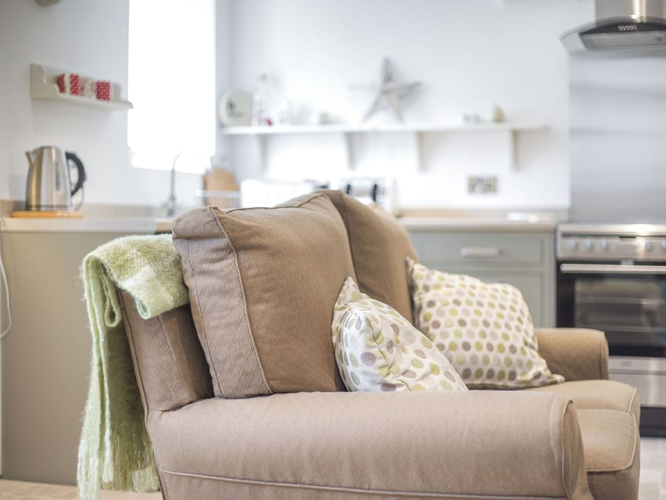 Open plan living space | The Old Milking Parlour, Asterton