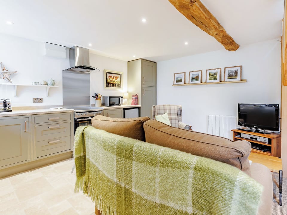 Open plan living space | The Old Milking Parlour, Asterton