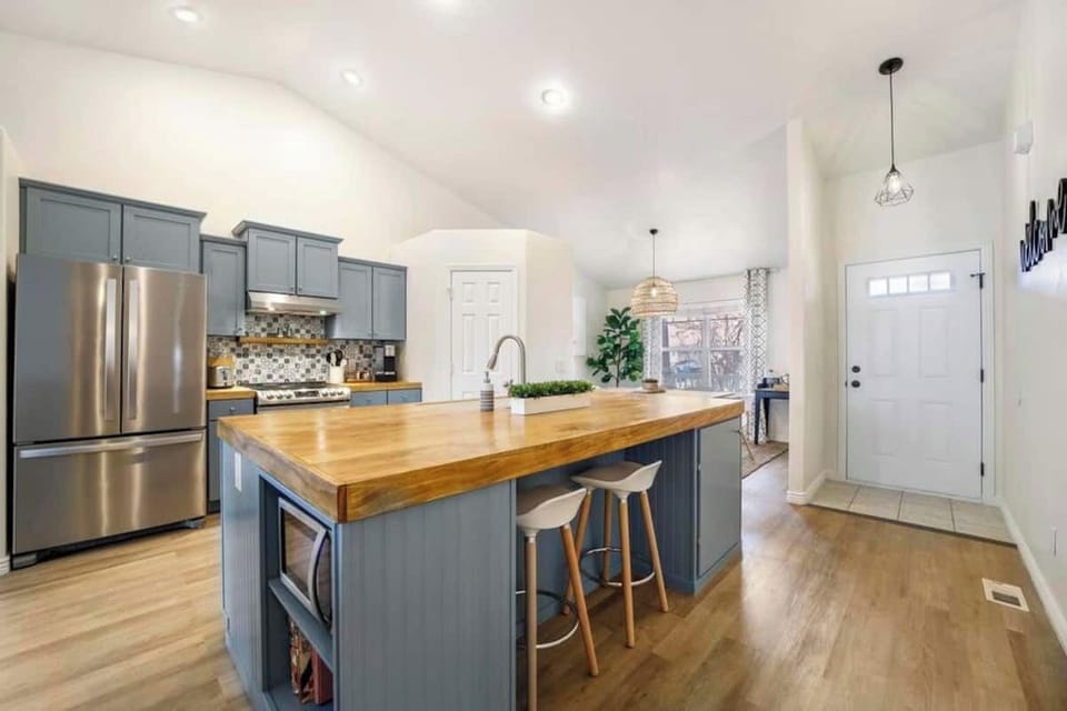 "I was in the area for three months and loved this Airbnb." - K.S., Columbus, IN