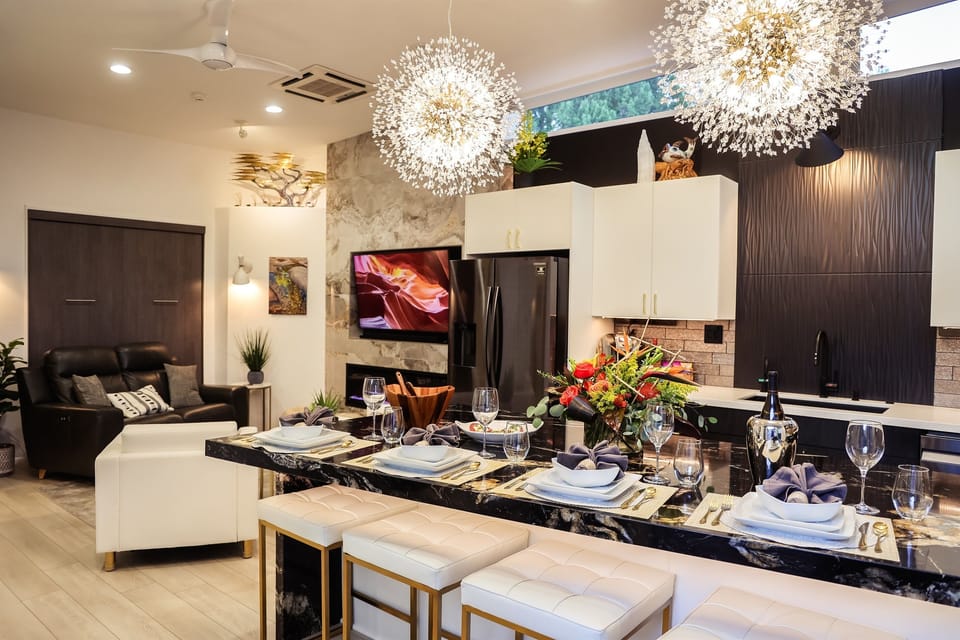 Beautiful open concept living.