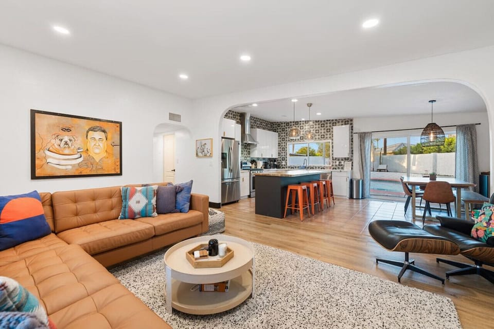 Open floor plan - Living Room, Kitchen, and Dining Area
