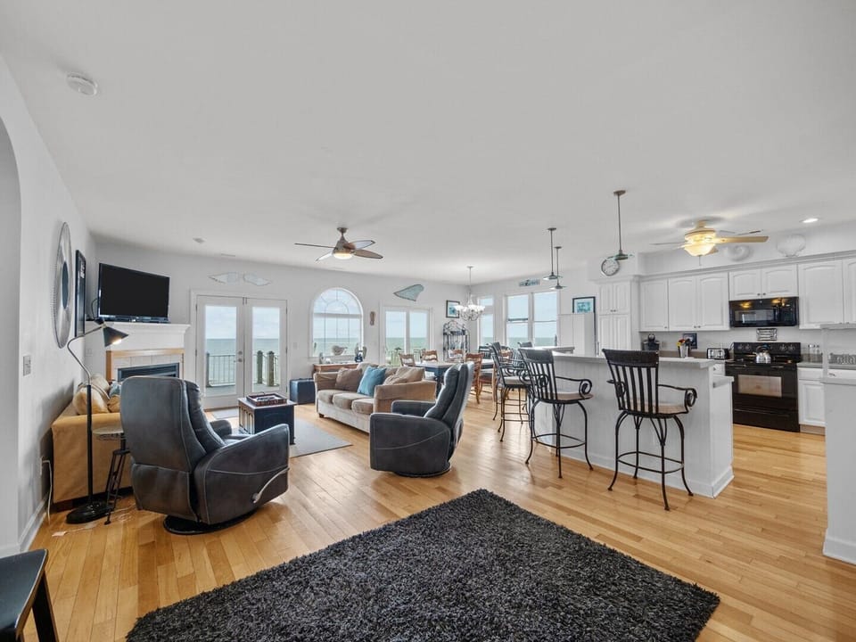 Expansive Living Area