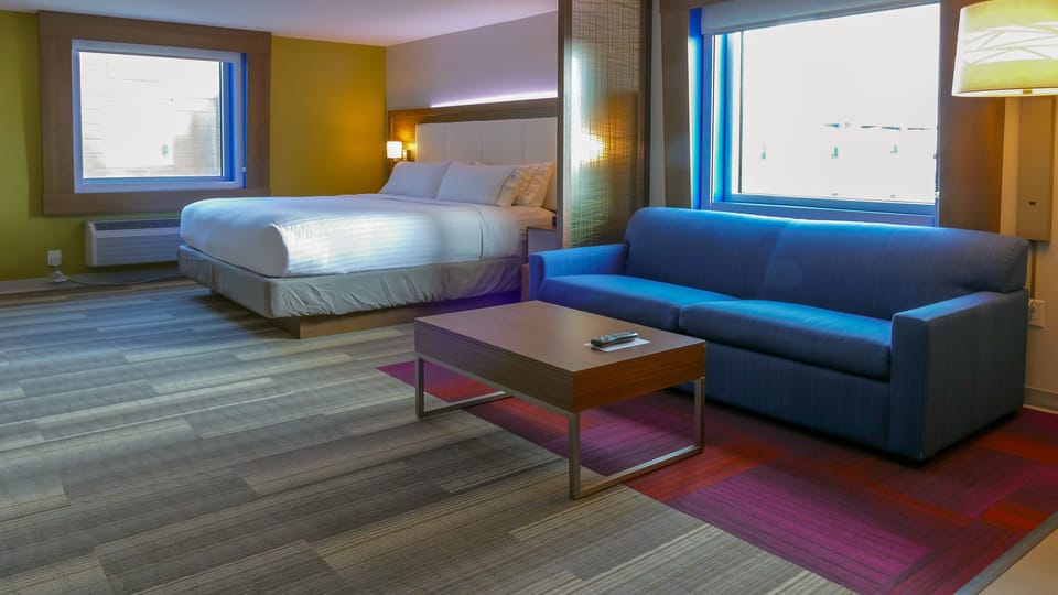 In-room safe, desk, laptop workspace, soundproofing