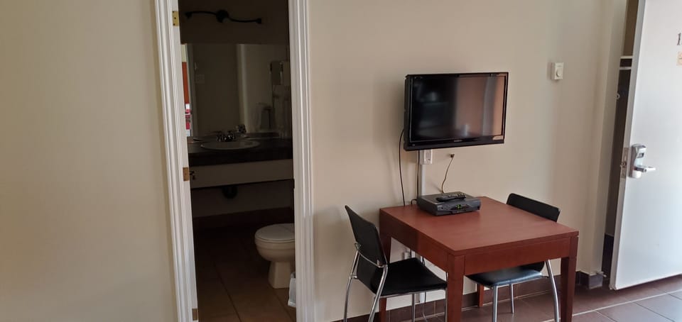 Desk, free WiFi, bed sheets
