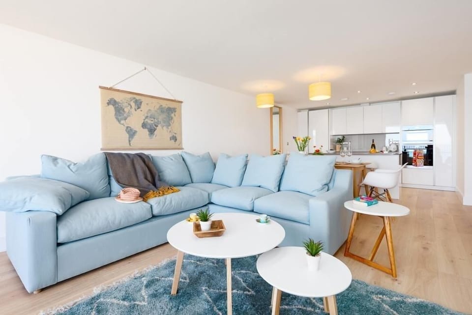 Open plan space at 3 The Bay, Cawsand, Cornwall