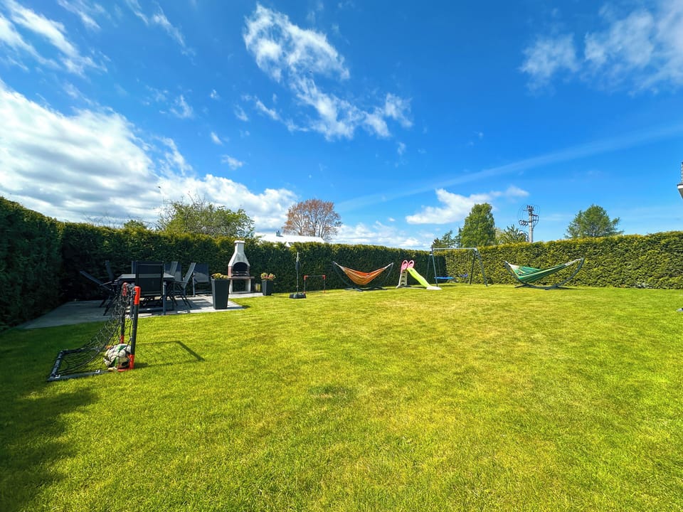 Children's play area - outdoor