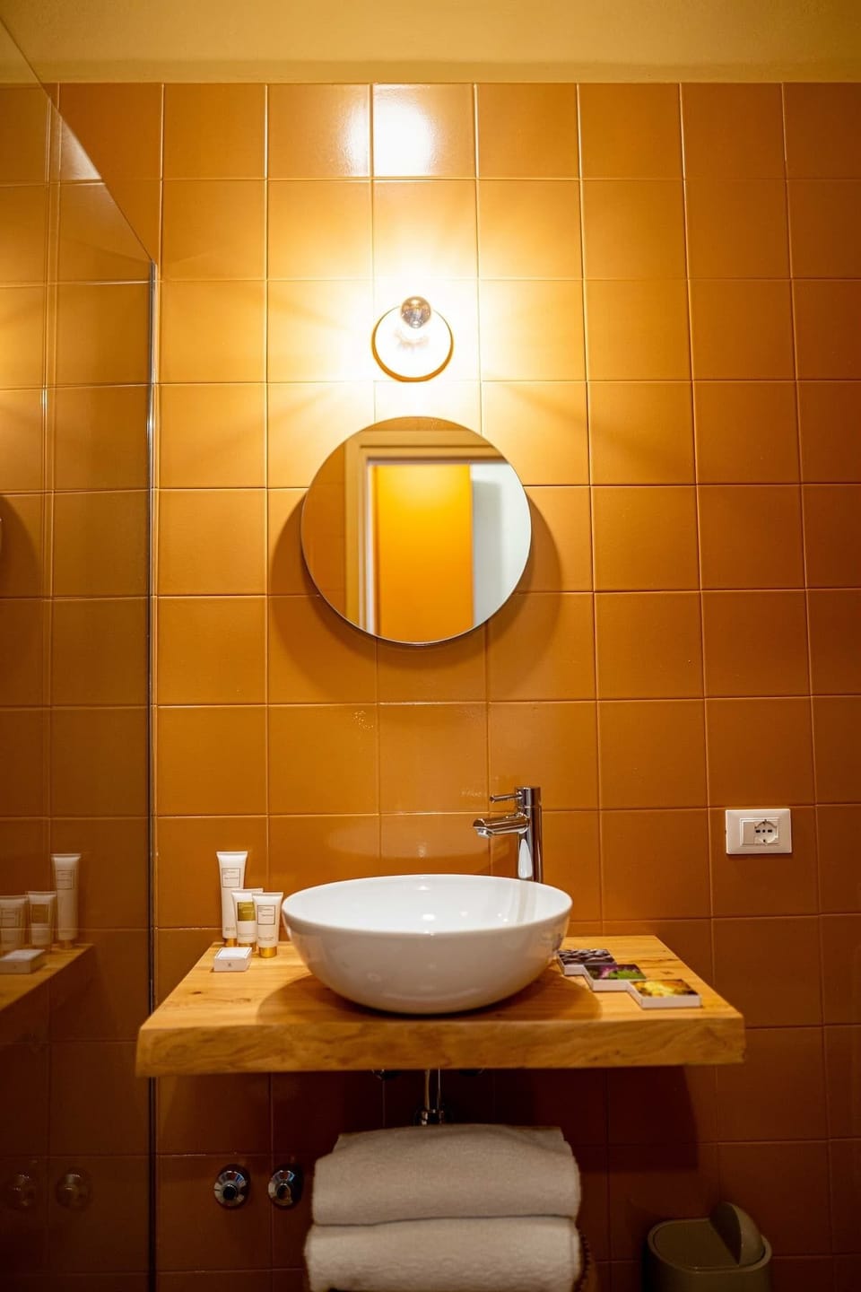 Comfort Room | Bathroom | Designer toiletries, hair dryer, bidet, towels