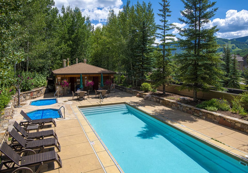 Heated Pool with 2 Hot Tubs and Sauna