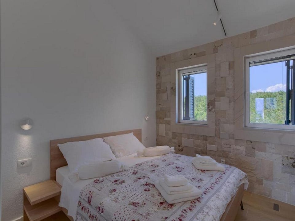 Villa (Three Bedroom Villa with Swimming poo) | 3 bedrooms, cribs/infant beds