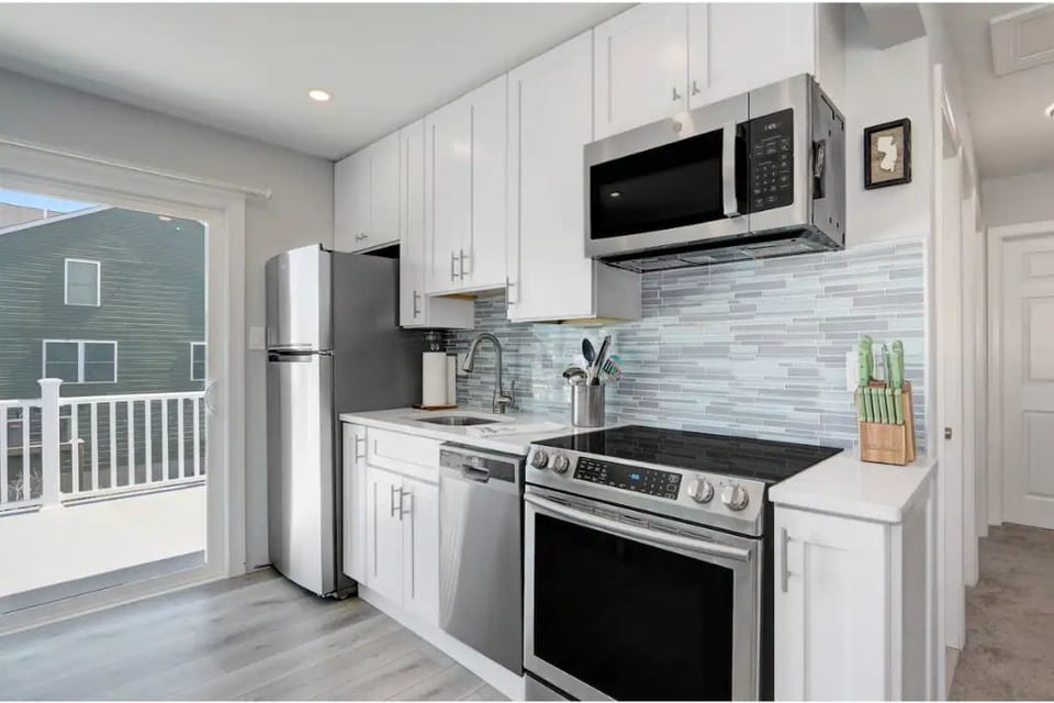 Fully renovated kitchen