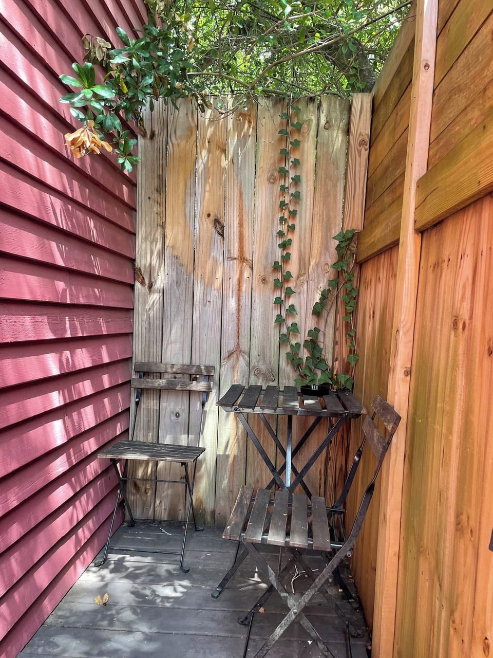 Beside entrance is a nice relaxing area for two