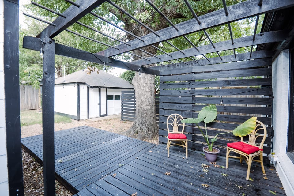 Enjoy the patio and backyard with a morning coffee. 