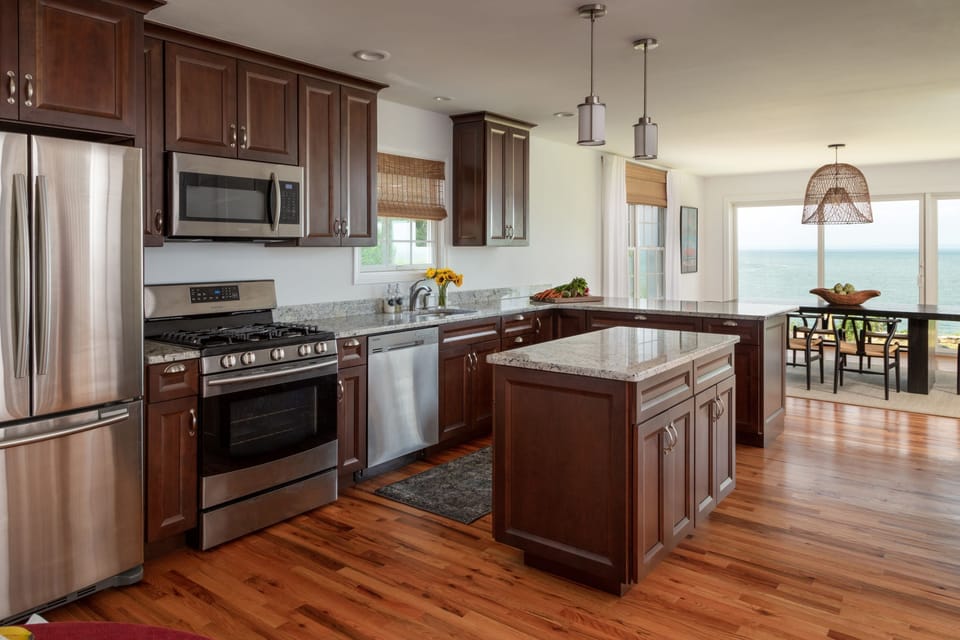 State of the art kitchen! Great for entertaining.