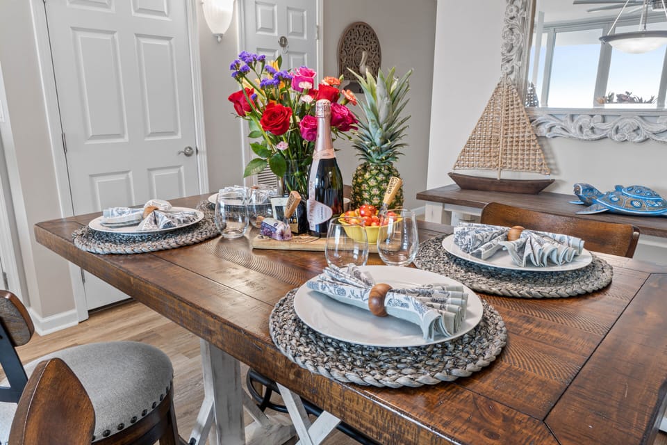 Beautiful dining space; seating for 4 with additional seating at kitchen island 