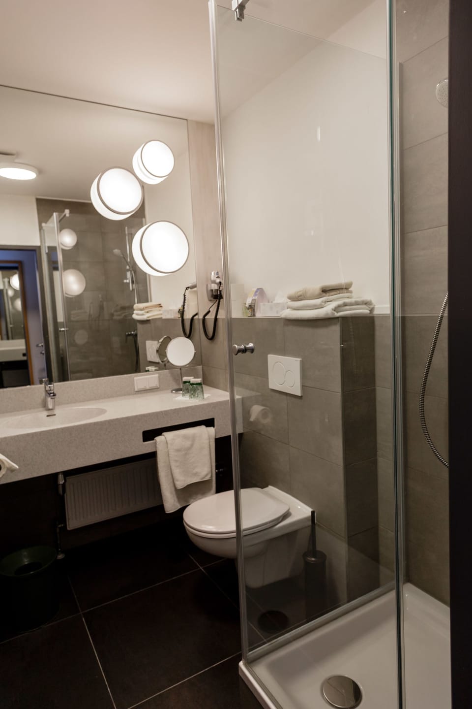 Double Room | Bathroom | Shower, hair dryer, towels