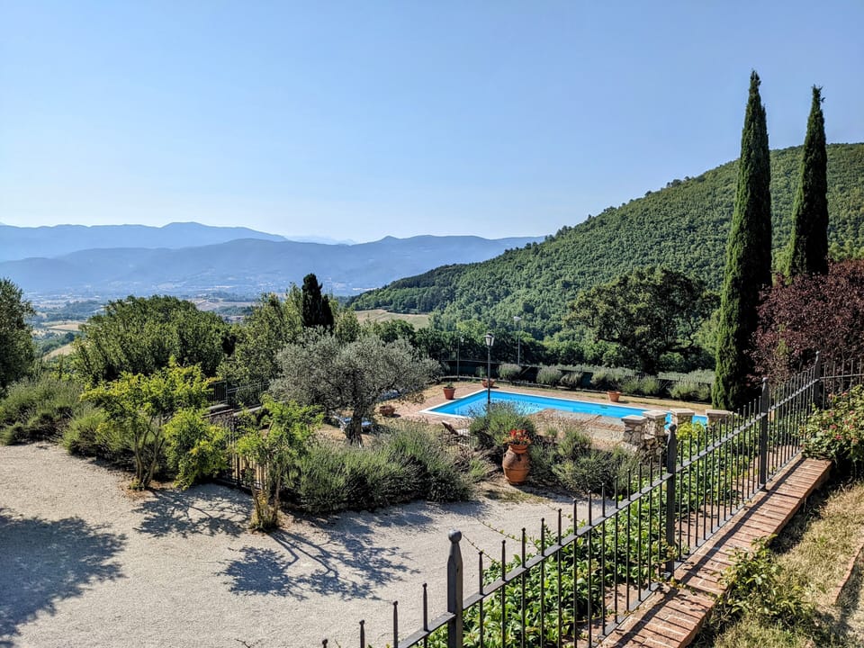 Breathtaking views of the valley and the countryside.