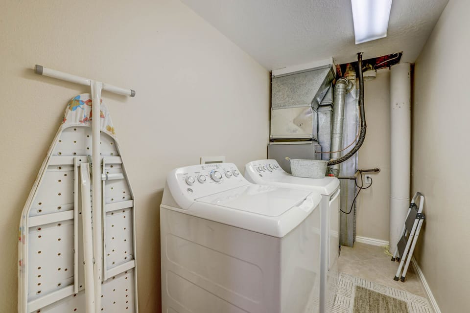 Washer & Dryer
