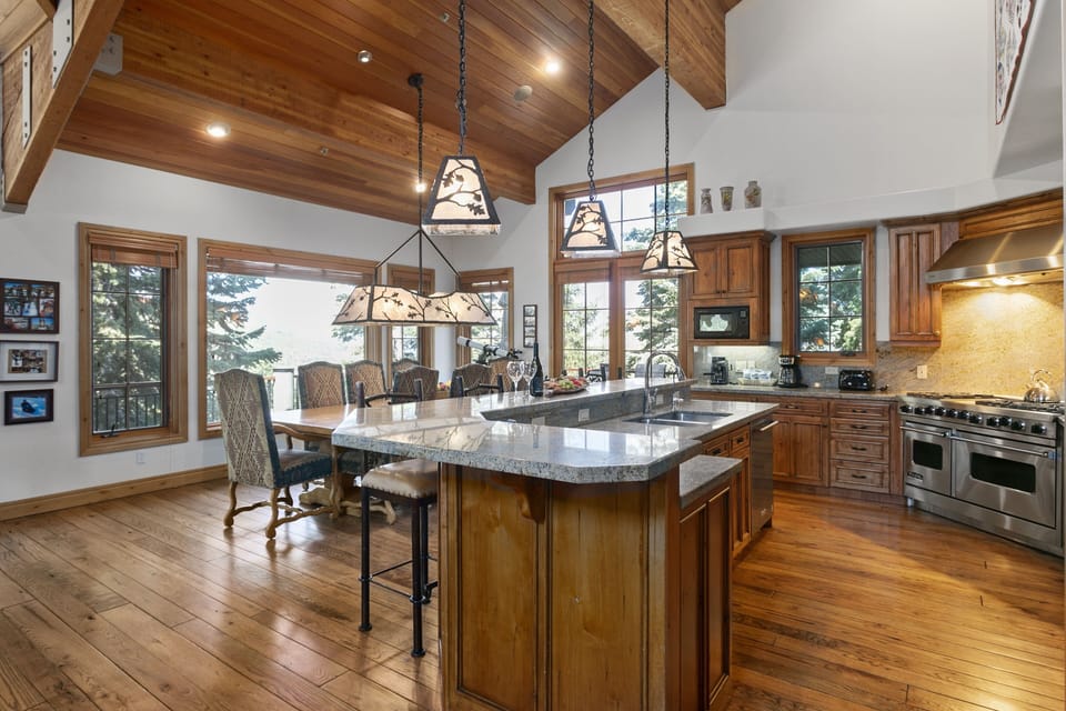 Indoors, Hardwood, Flooring, Floor, Kitchen