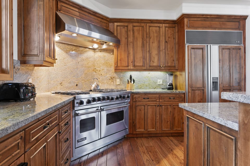 Indoors, Kitchen, Hardwood, Cabinet, Furniture